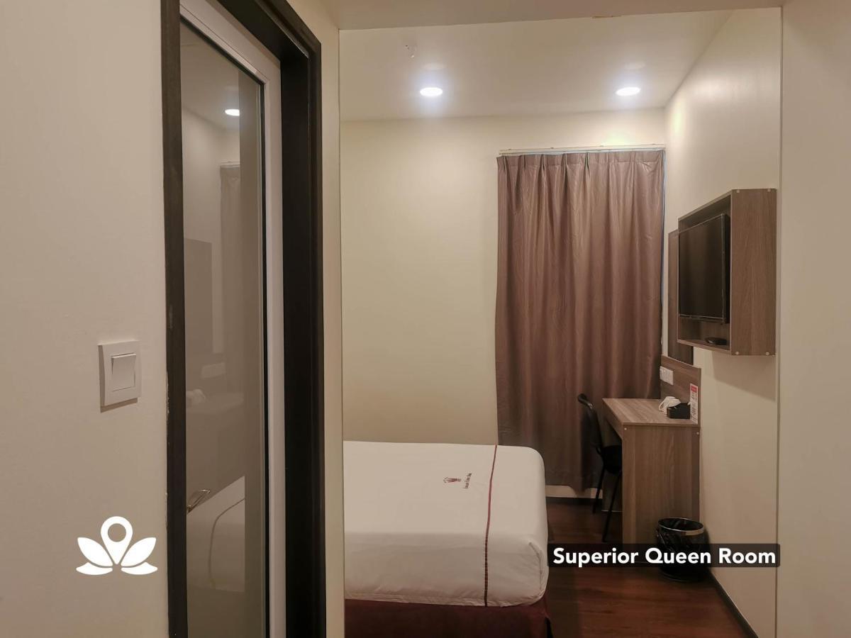 Zen Rooms Ambassador Residence Bintulu Eksteriør bilde